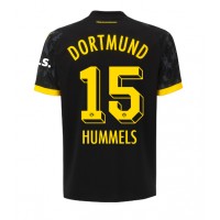 Fotballdrakt Dame Borussia Dortmund Mats Hummels #15 Bortedrakt 2023-24 Kortermet